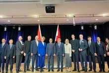 フォーラムに出席した代表者たち