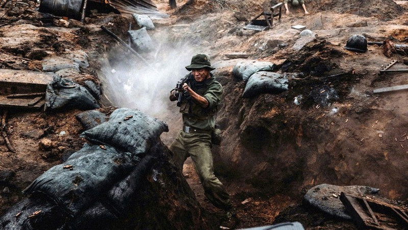 映画「赤い雨（Mua Do）」の一場面。（写真：ギャラクシー・スタジオ）