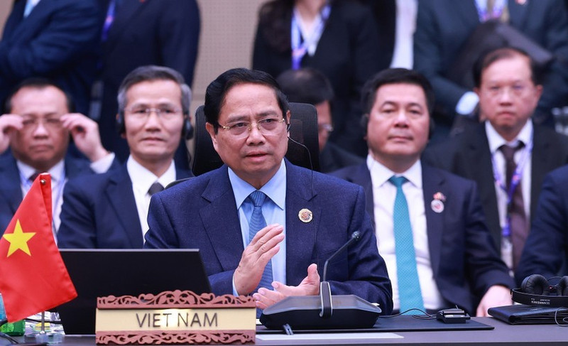 ファム・ミン・チン首相（中央）が第26回ASEAN・韓国首脳会議に出席した。（写真：VNA）