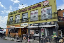 サパ市場は、ヨーロッパの中心にある注目すべき「ベトナム人街」となっている。（写真：nhandan.vn）