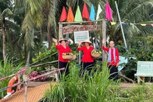 コンホー小島の地元住民は、手つかずの自然環境を活かし、コミュニティ主体の観光業を発展させている。