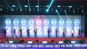 フンイエン省人民委員会が、フンイエン省のバーチャルアシスタントプラットフォームを正式に立ち上げた。