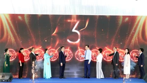 メコンデルタ初の日本式職業訓練学校の開校式および開所式が、カントー市ミースエン区で開催された。（写真：VNA）