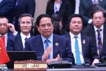 ファム・ミン・チン首相（中央）が第26回ASEAN・韓国首脳会議に出席した。（写真：VNA）