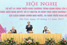 ファム・ミン・チン首相が、科学技術の発展、イノベーション、デジタルトランスフォーメーションにおける飛躍的進展を目指す党中央決議第57-NQ/TW号の実施状況を総括する会議の議長を務めた。（写真：チャン・ハイ）