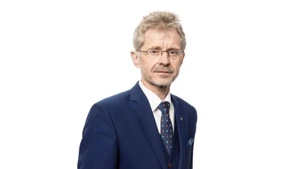 チェコのミロシュ・ヴィストゥルチル上院議長