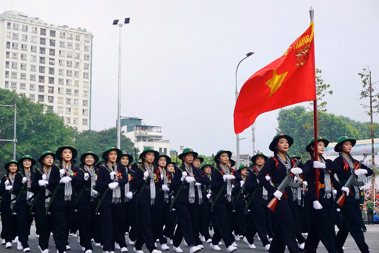 27-khoi-du-kich-mien-nam.jpg