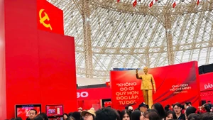 国家的成果を紹介する展示会の強力な魅力