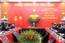 トー・ラム書記長は、12月25日にハノイで開催された科学・技術・イノベーション・デジタルトランスフォーメーション推進中央指導委員会の会議で挨拶を行った。（写真：nhandan.vn）