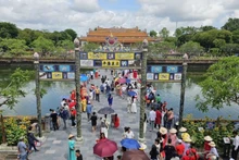 フエ市は2025年最初の10か月間で約539万人の観光客を迎え、前年同期比で65％の増加となった。