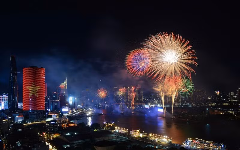 ホーチミン市、2026年の新年を祝う花火イベントを4か所で実施